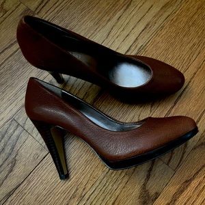Nine West Brown Leather Pumps